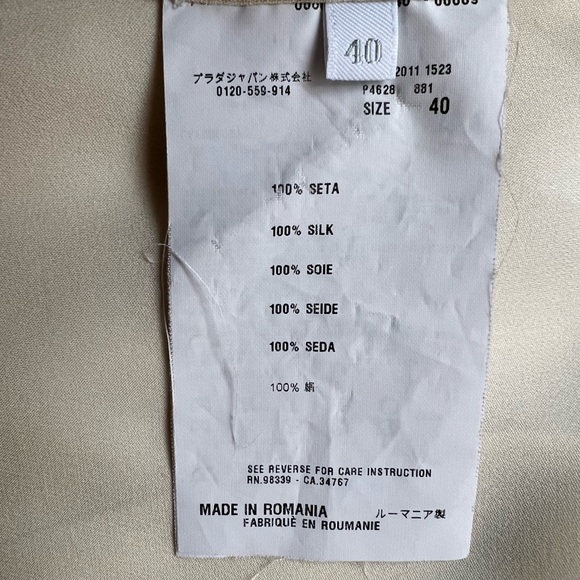 Prada 100% Silk Blouse Size 40 - Picture 4 of 8